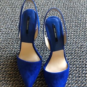 Electric blue shoes from Zara